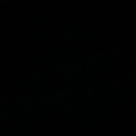 Meet your Posher, Jessica - Picture 1 of 1